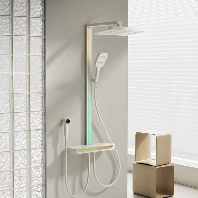 Mosiężny cyfrowy zestaw pryszn – Home In Bathroom recenzja i cena